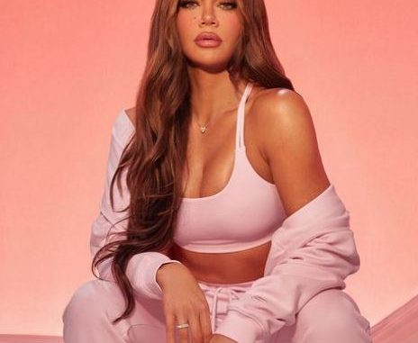 Khloe Kardashian(1)